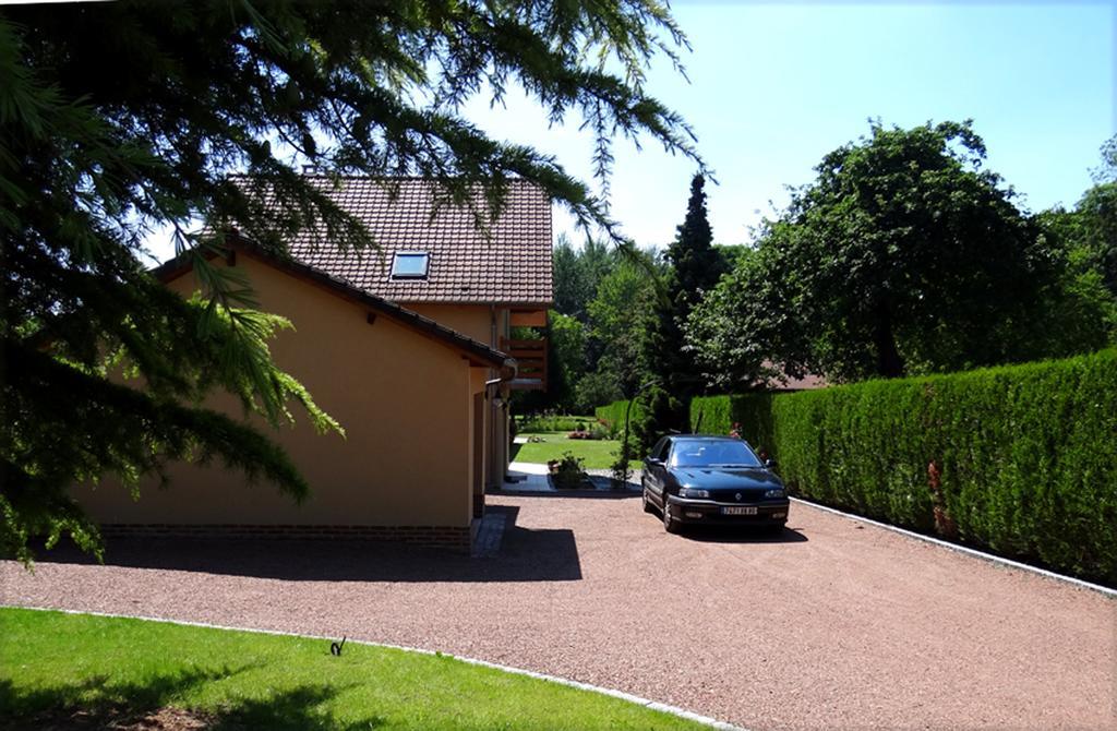 Bed and Breakfast Le Chemin D'Ulphe Boves Exterior foto